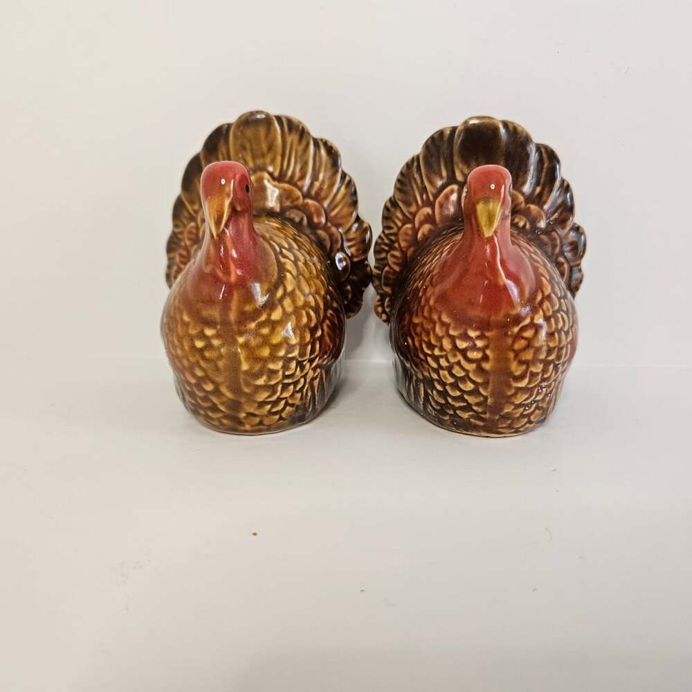 Vintage Ceramic Turkey Salt And Pepper Shakers Thanksgiving Fall Harvest